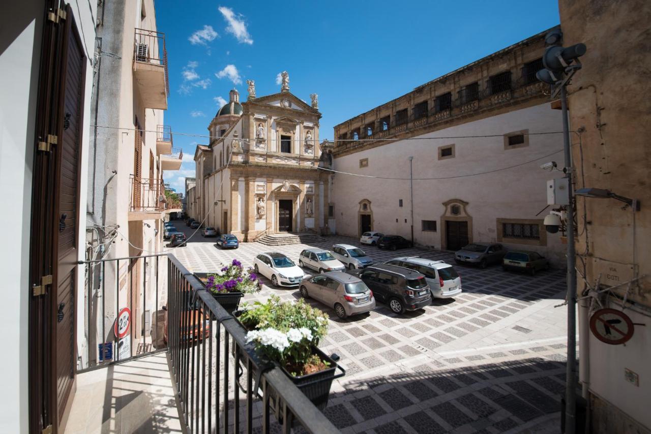 B&B San Michele Мадзара дел Вало Екстериор снимка